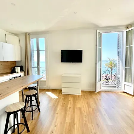 Promenade Des Panoramic Sea View Apartment *